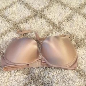 VS Bombshell Plunge